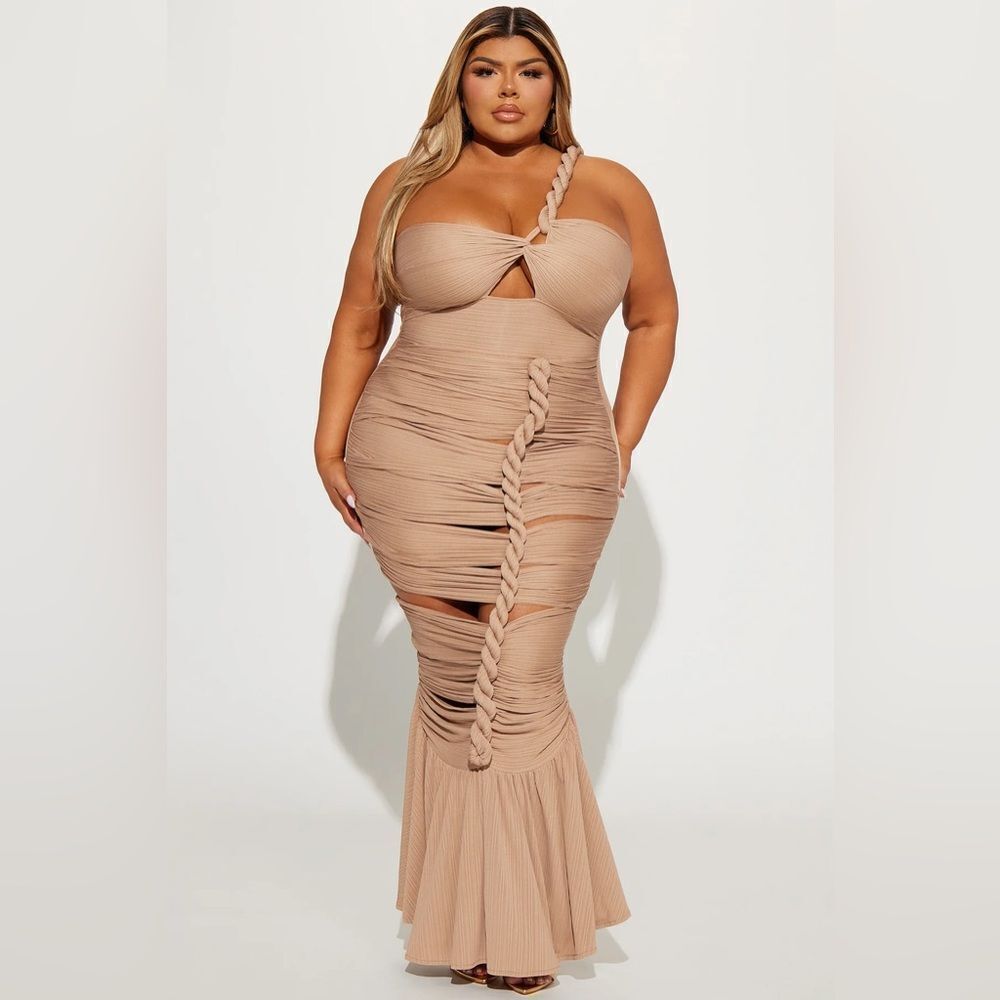 Twist It Up Maxi Dress - Taupe